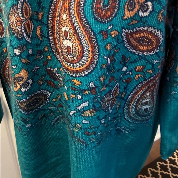 Pullover top - Picture 2 of 5